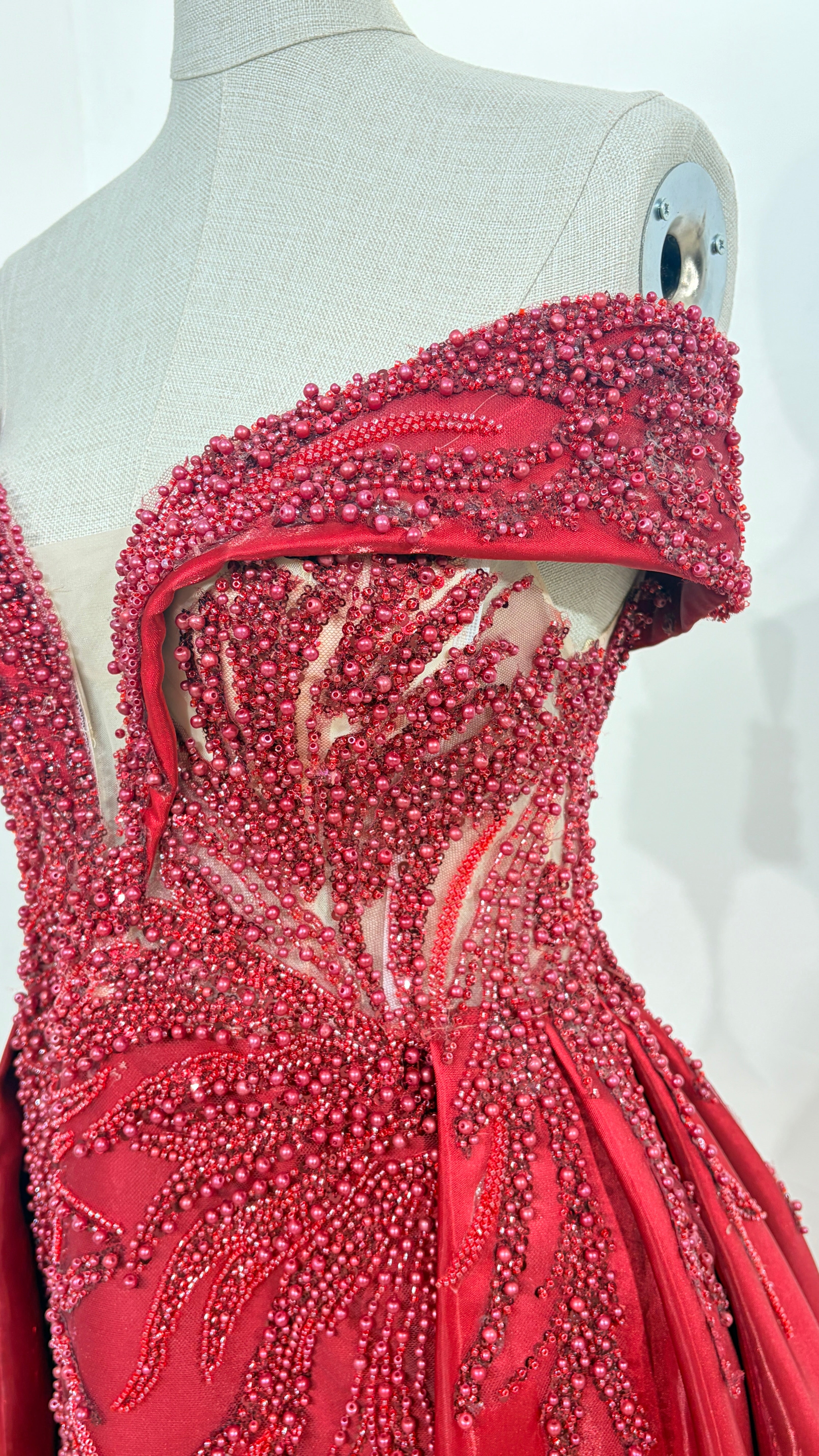 Robe de soirée bordeaux