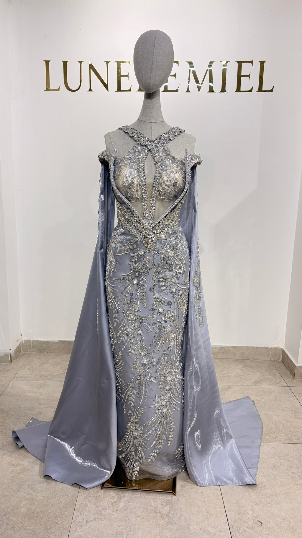 Robe de soirée gris