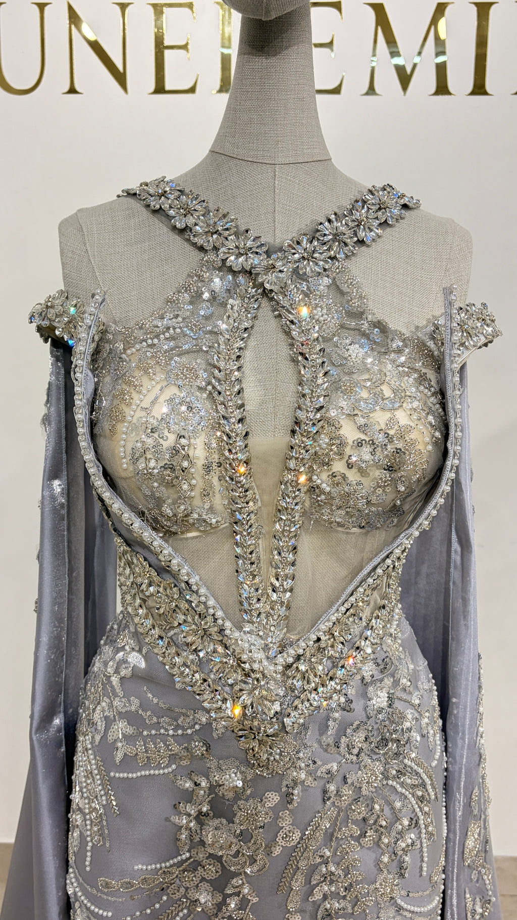 Robe de soirée gris