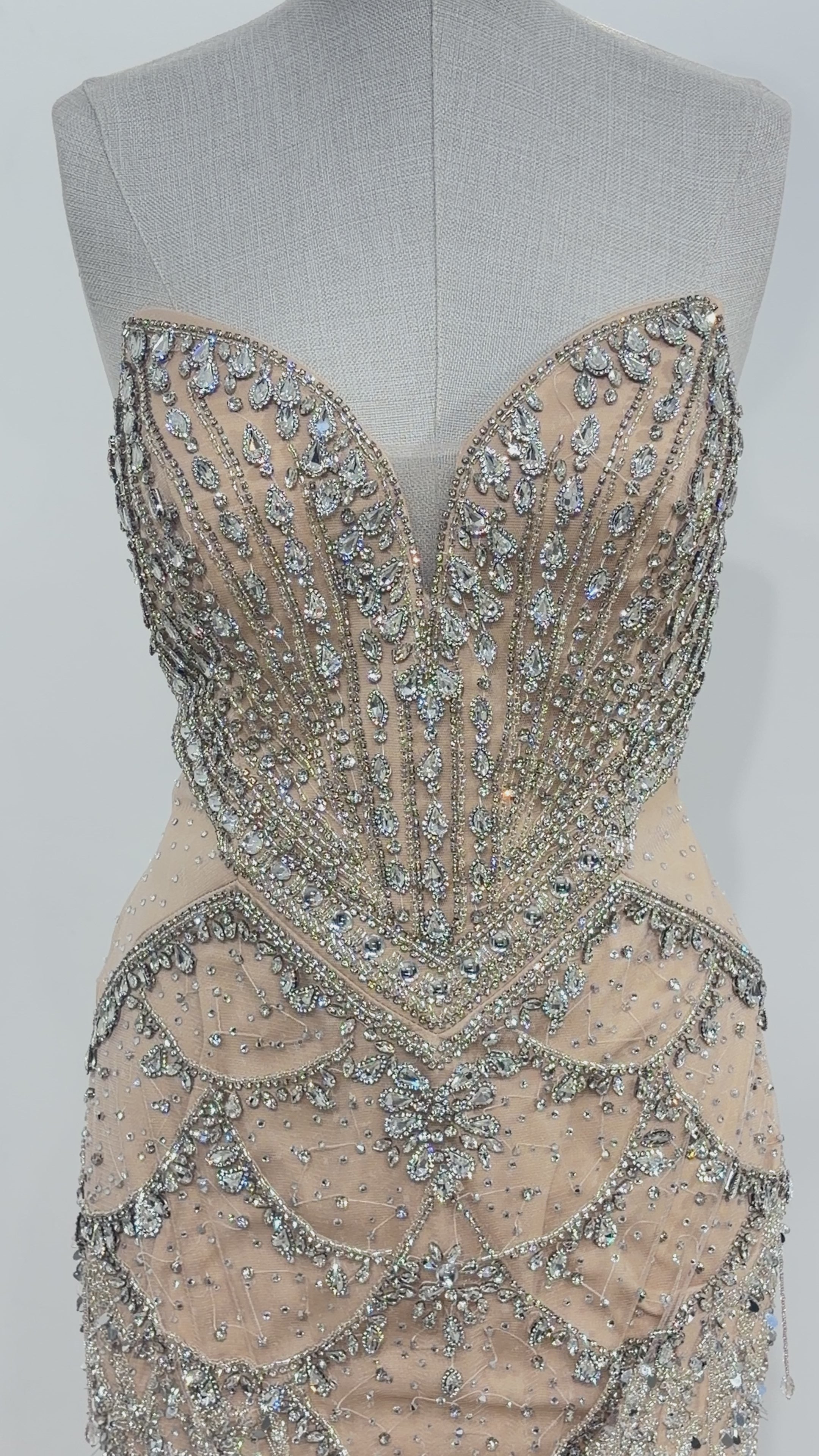 Robe de soirée dorée